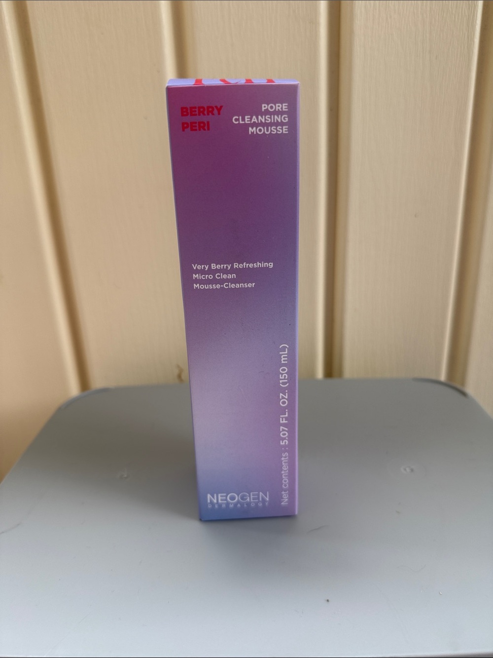 Berry Peri Pore Cleansing Mousse - Purple